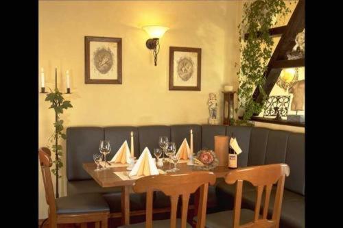 Hotel Zur Erholung & Restaurant Amme'S Landhaus Eicklingen ภายนอก รูปภาพ